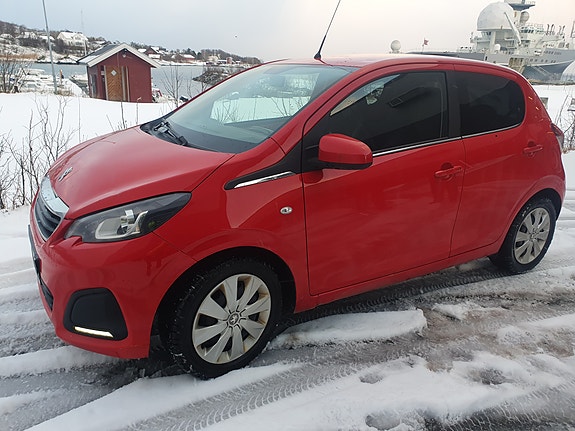 Peugeot 108 3 of 12