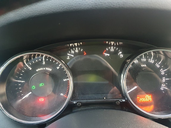 Peugeot 5008 6 of 14