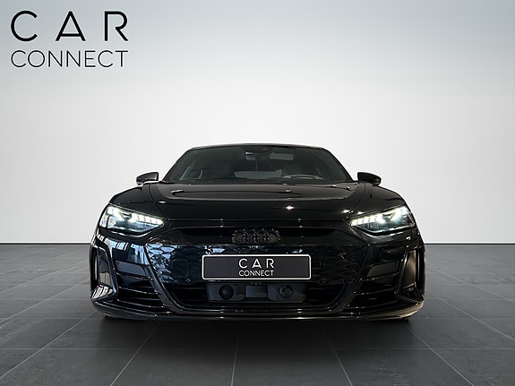 Audi e-tron GT 5 of 30