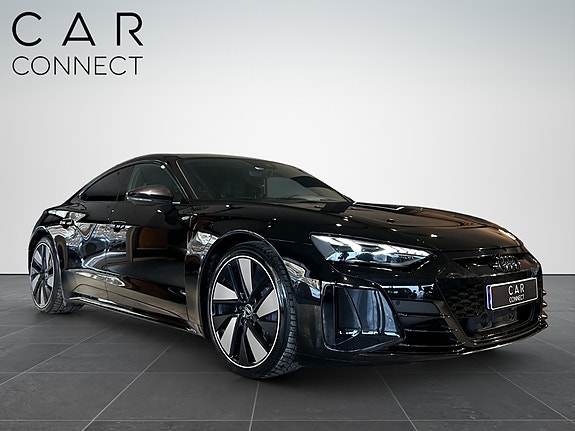 Audi e-tron GT 8 of 30