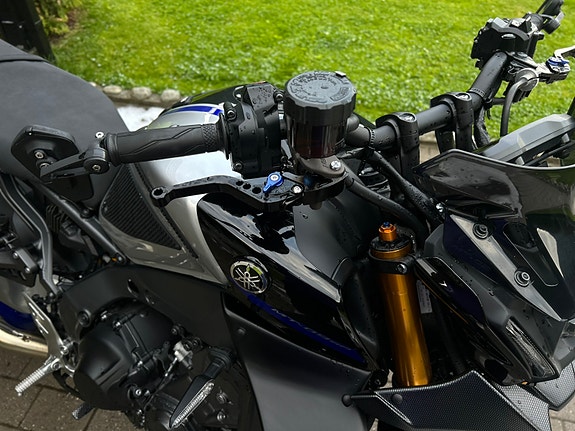 Yamaha MT-09 SP 2 of 10