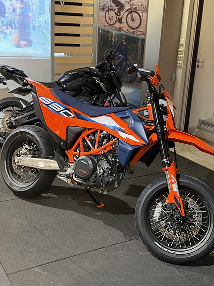 KTM 690 SMC