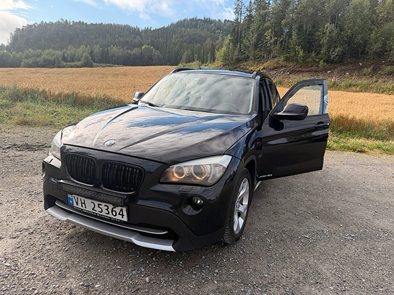 BMW X1 2 of 30