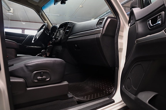 Mitsubishi Pajero 28 of 30