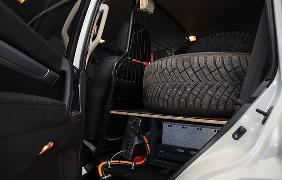 Mitsubishi Pajero 17 of 30