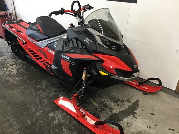 Ski-doo Xterrain RE 3700. 850.