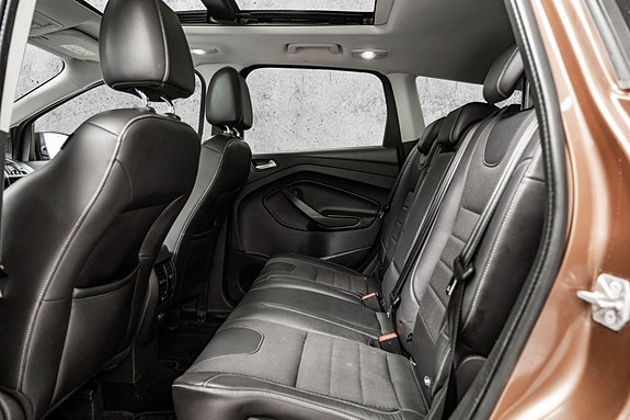 Ford Kuga 16 of 26
