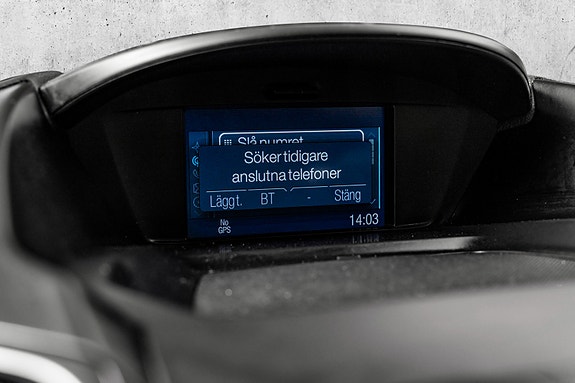 Ford Kuga 24 of 26