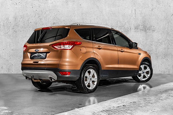 Ford Kuga 2 of 26