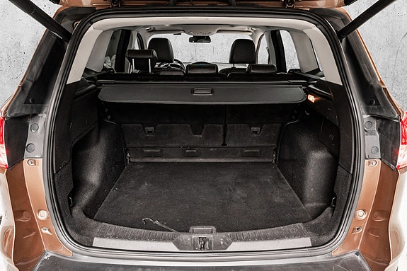 Ford Kuga 26 of 26