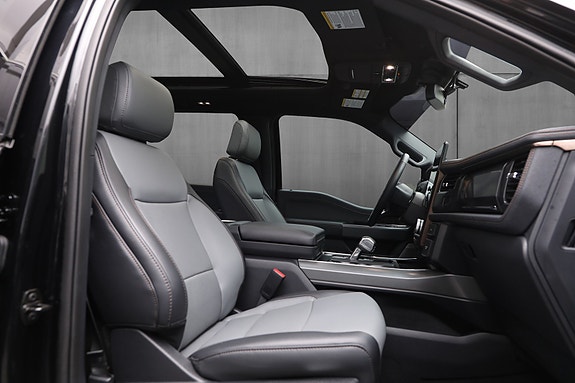 Ford F-150 8 of 30