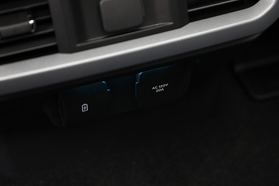 Ford F-150 28 of 30