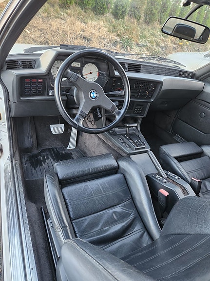 BMW 635CSi 7 of 16