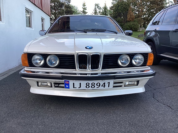 BMW 635CSi 2 of 16