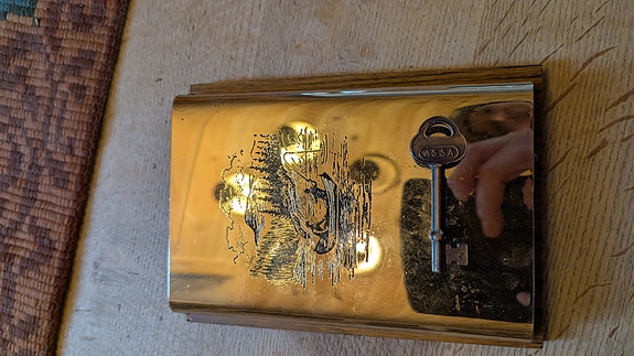 Product image 3 of 6