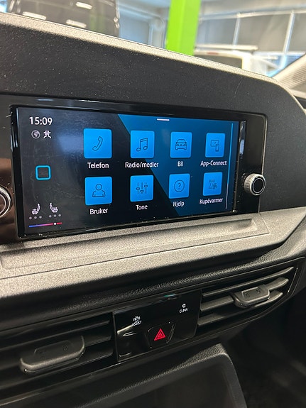 Volkswagen Caddy Maxi 10 of 13