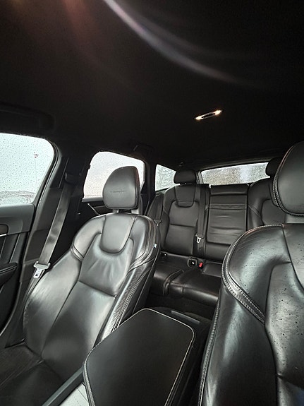 Volvo V90 10 of 15
