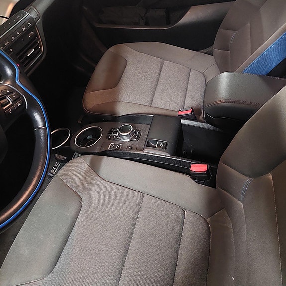 BMW i3s 8 of 19