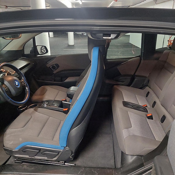 BMW i3s 10 of 19