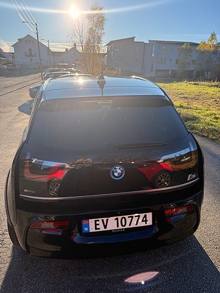 BMW i3s 5 of 19