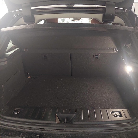 BMW i3s 9 of 19