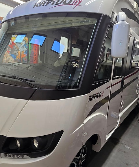 Rapido 855F 6 of 30