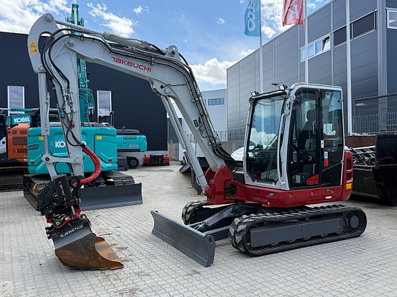 Takeuchi TB370 2 of 5