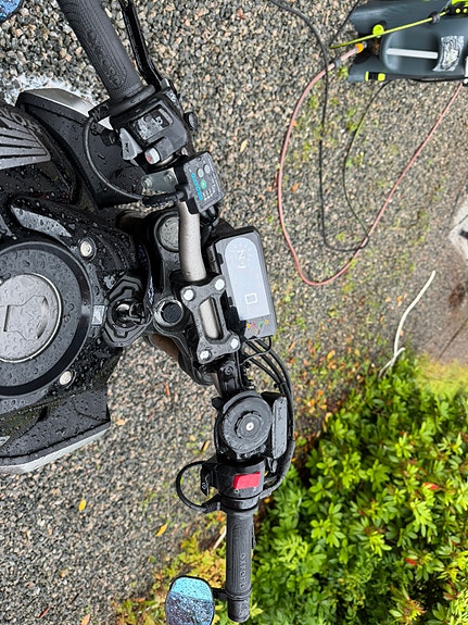 Honda CB650R 7 of 10