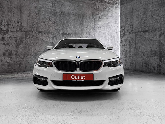 BMW 530e 6 of 14