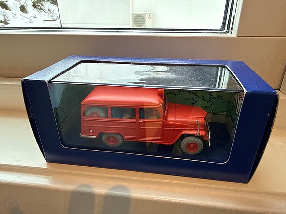 Product image 3 of 6