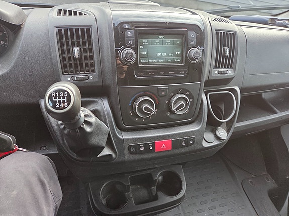 Peugeot Boxer 11 of 20