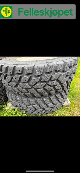 Valtra Hjul par: Nokian hakkapalita m pigg 400/80 24 Titan kvit 1
