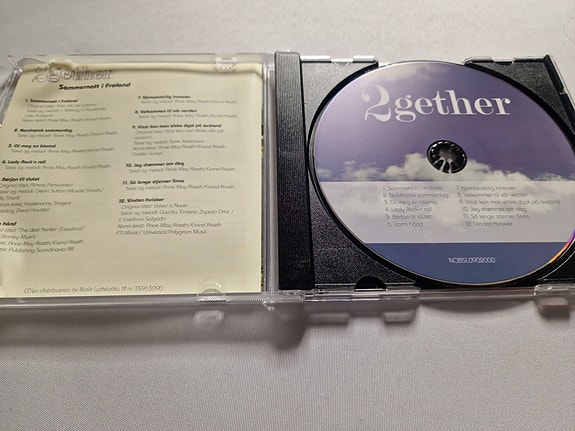 Product image 3 of 3