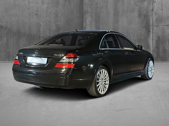 Mercedes-Benz S-Klasse 7 of 29