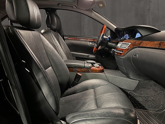 Mercedes-Benz S-Klasse 16 of 29