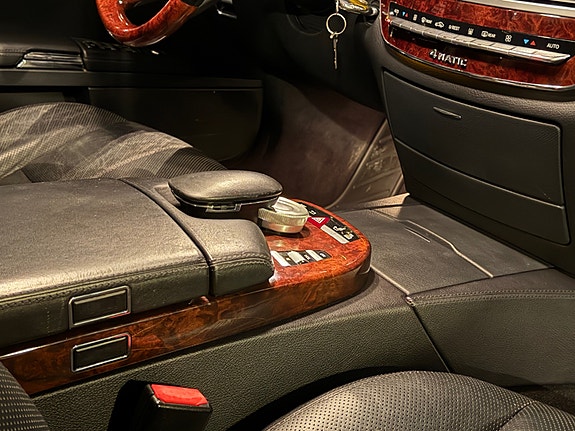 Mercedes-Benz S-Klasse 18 of 29