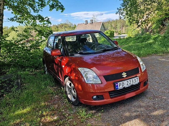 Suzuki Swift 11 of 15
