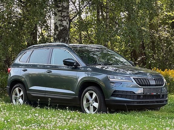Skoda Karoq 2 of 5