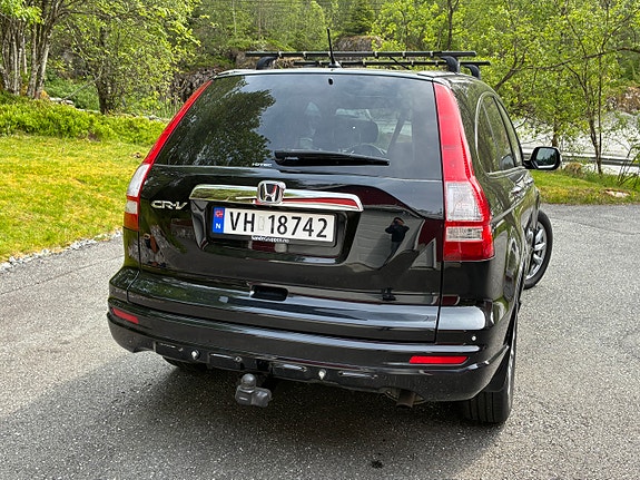 Honda CR-V 3 of 5