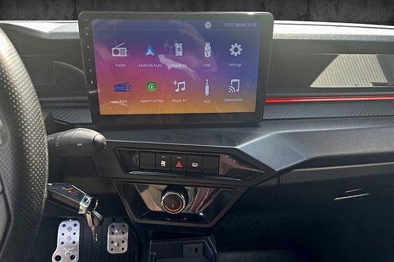 Ligier NEW JS50 Ultimate | 10" Multimedia | CarPlay | DAB | Ry 9 of 10