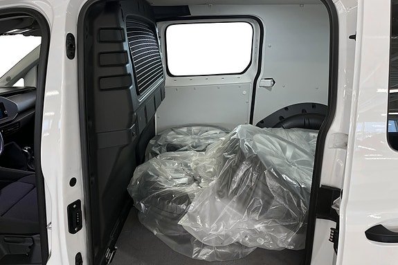 Volkswagen Caddy Maxi 6 of 11