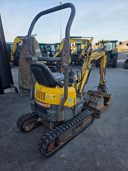 Yanmar VIO10-2A 2 of 5