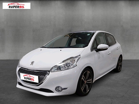 Peugeot 208 3 of 13