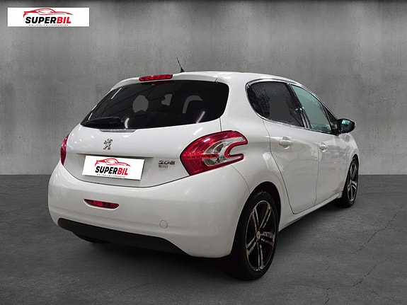 Peugeot 208 6 of 13