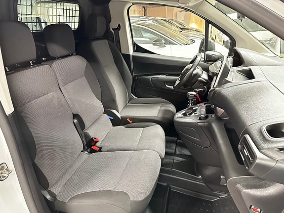 Peugeot Partner 13 of 30