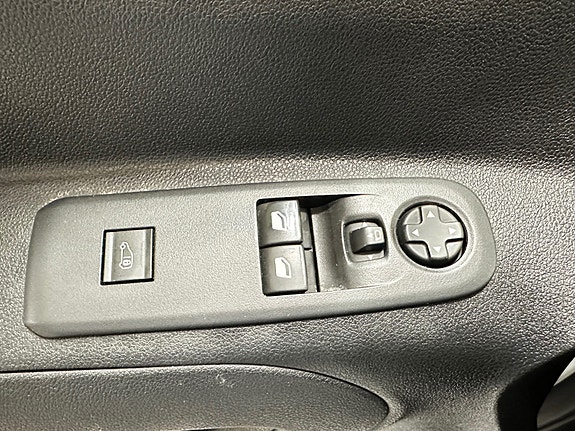 Peugeot Partner 22 of 30