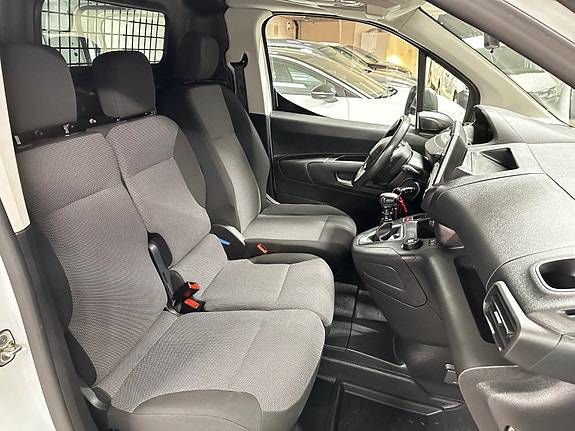 Peugeot Partner 12 of 30