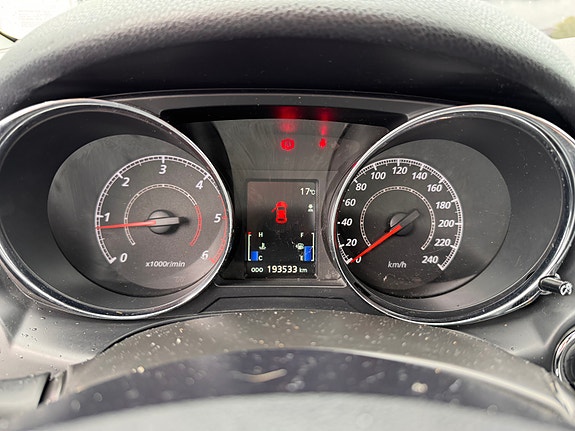 Peugeot 4008 14 of 15