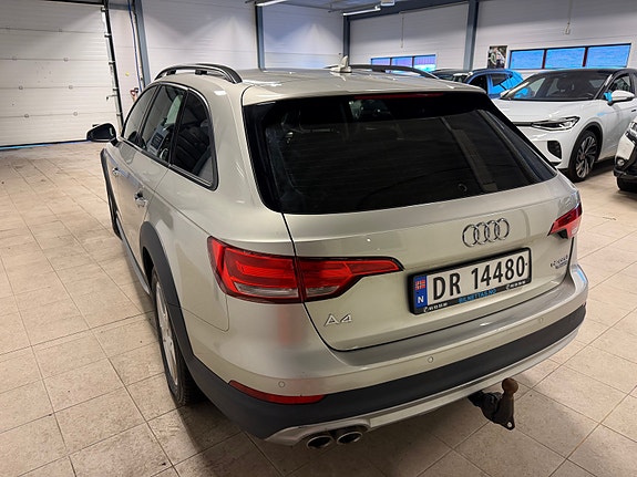 Audi A4 allroad 7 of 23