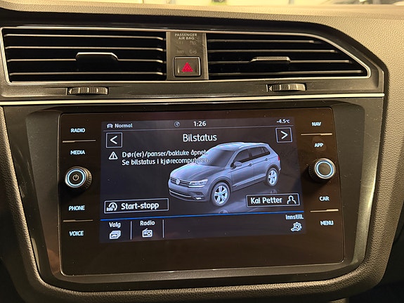 Volkswagen Tiguan 22 of 26